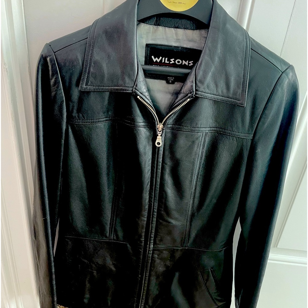 Women’s leather jacket